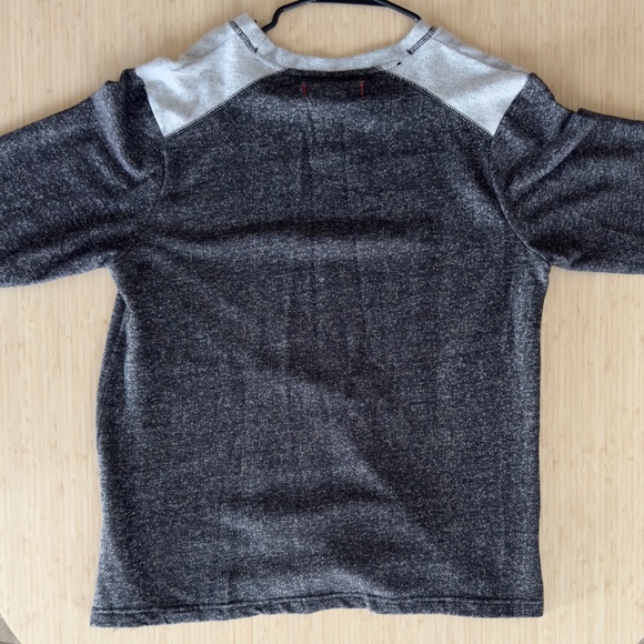 Tommy Bahama -size Large - Picture 5 of 6